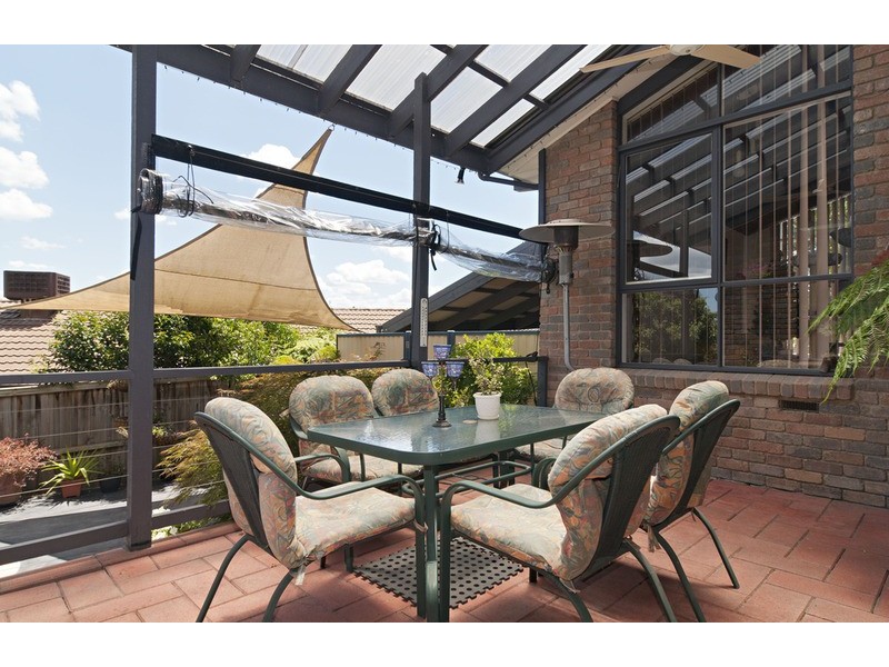 8 Drysdale Place, Mooroolbark VIC 3138