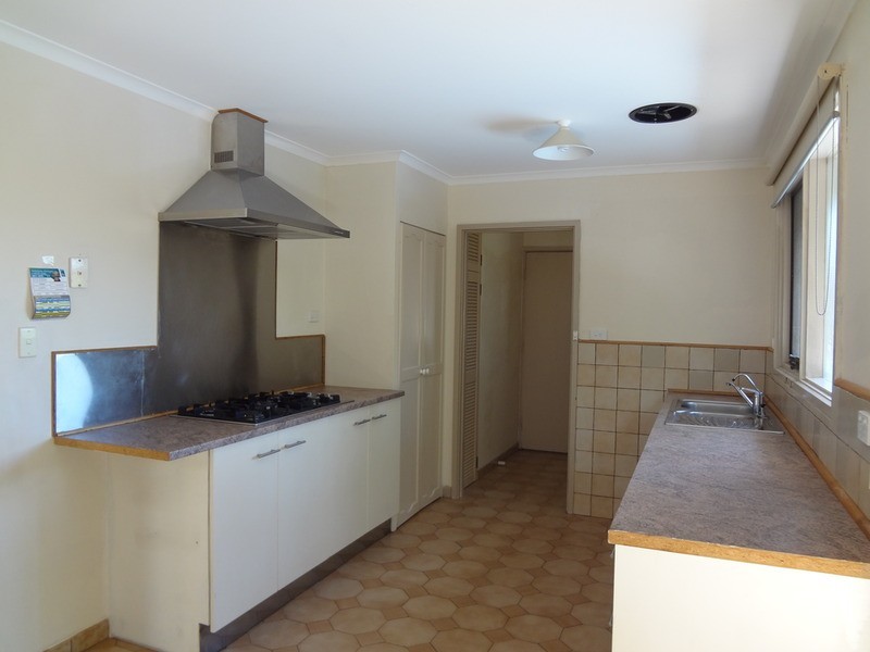 23 Meadowlark Lane, Mooroolbark VIC 3138