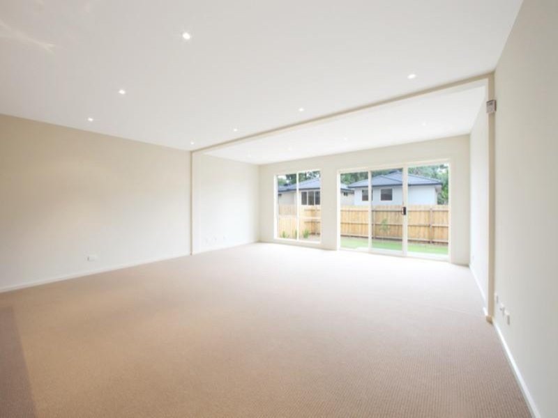 4/303 Maroondah Highway, Croydon VIC 3136