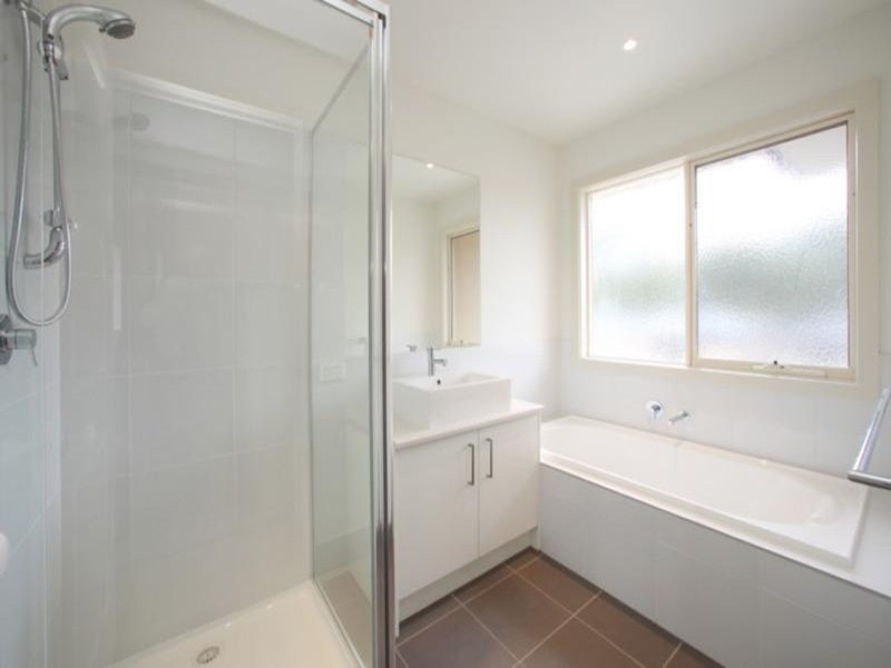 4/303 Maroondah Highway, Croydon VIC 3136