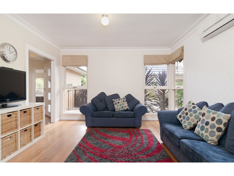 1/22 Broughton Avenue, Croydon VIC 3136