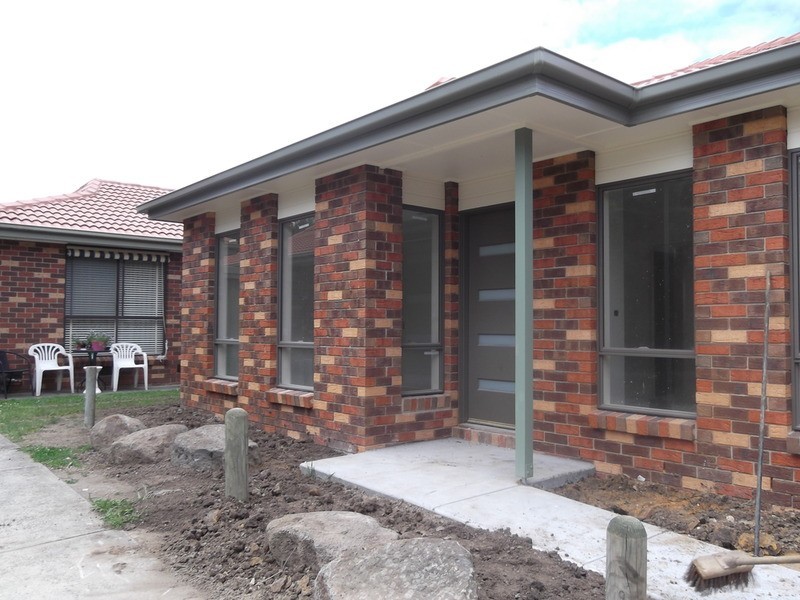 7/10-12 Urana  Street, Kilsyth VIC 3137