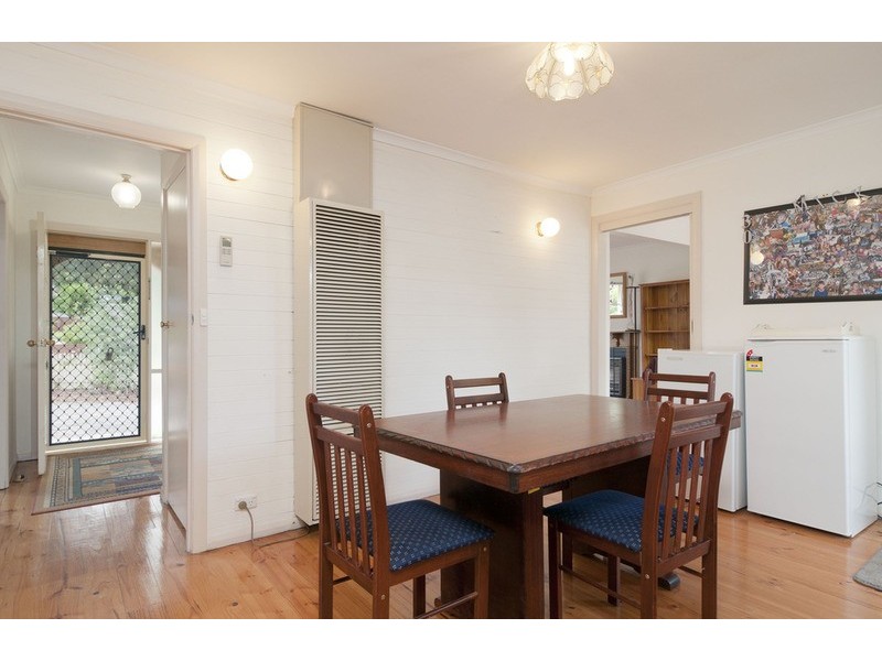 43 Meadowlark Lane, Mooroolbark VIC 3138