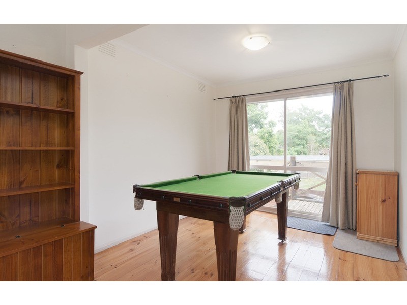 43 Meadowlark Lane, Mooroolbark VIC 3138