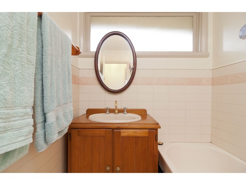 43 Meadowlark Lane, Mooroolbark VIC 3138