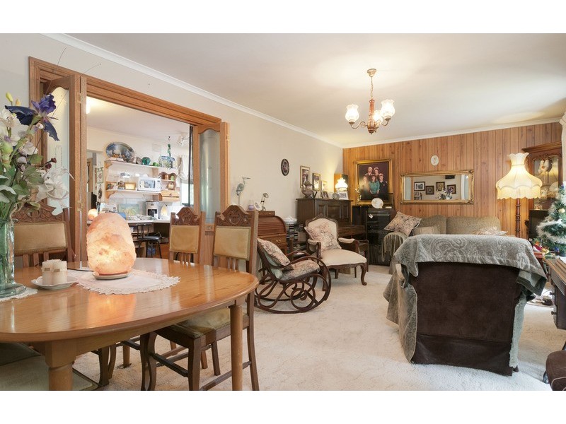 58 Struan Avenue, Mooroolbark VIC 3138