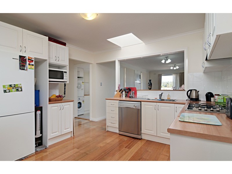 1/17 Wimbledon Court, Mooroolbark VIC 3138