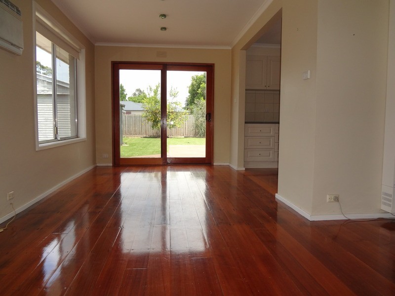 7 Jillian Street, Mooroolbark VIC 3138
