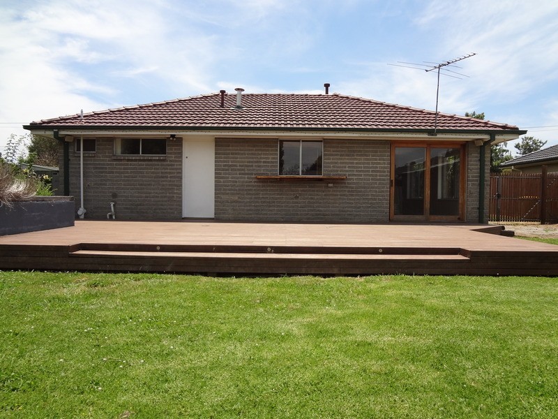 7 Jillian Street, Mooroolbark VIC 3138