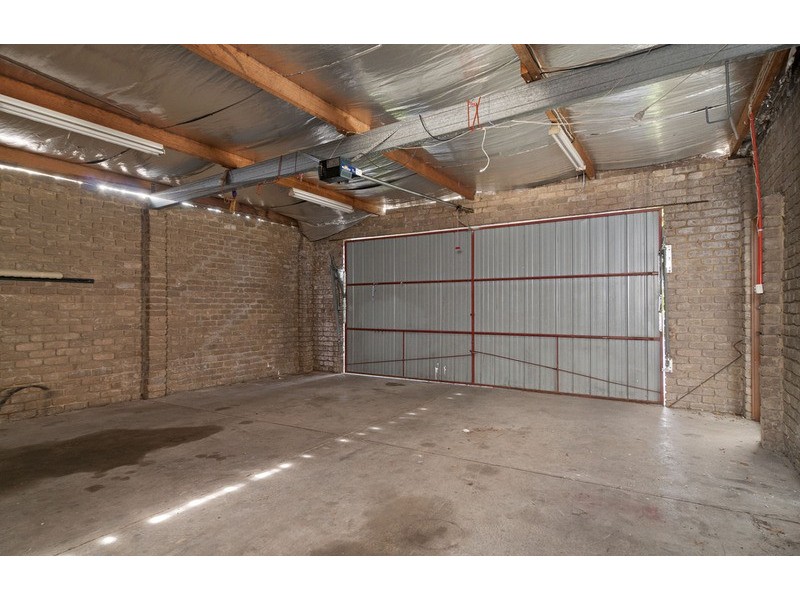 6 Landstrom Crescent, Kilsyth VIC 3137