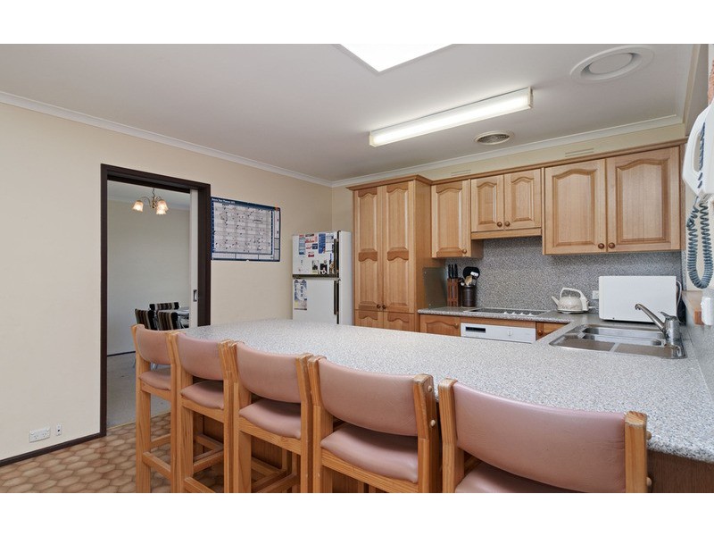 5 David Drive, Mooroolbark VIC 3138