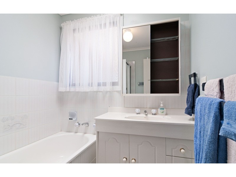 5 David Drive, Mooroolbark VIC 3138