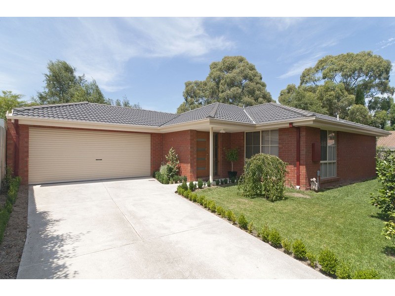 29a Summerhill Park Drive, Mooroolbark VIC 3138