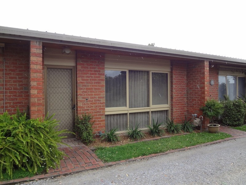 2/12 Taylor Street, Lilydale VIC 3140