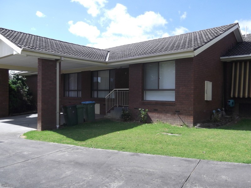 2/47  Newman Road, Mooroolbark VIC 3138