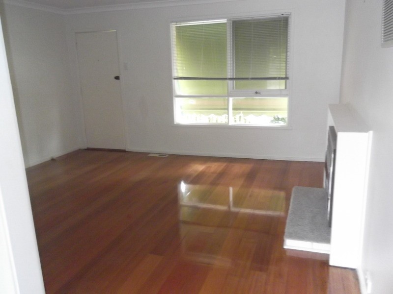 6 Dennis  Court, Mooroolbark VIC 3138