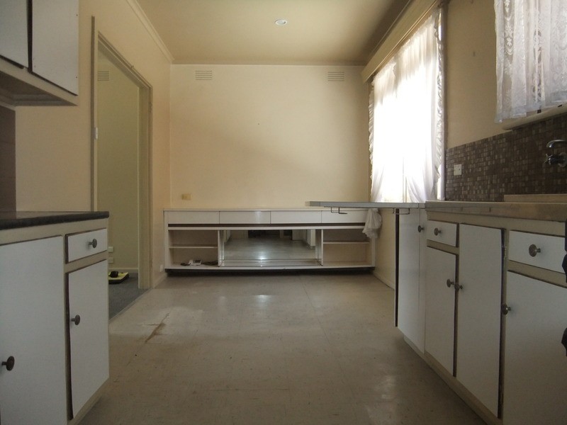 103 New  Street, Ringwood VIC 3134