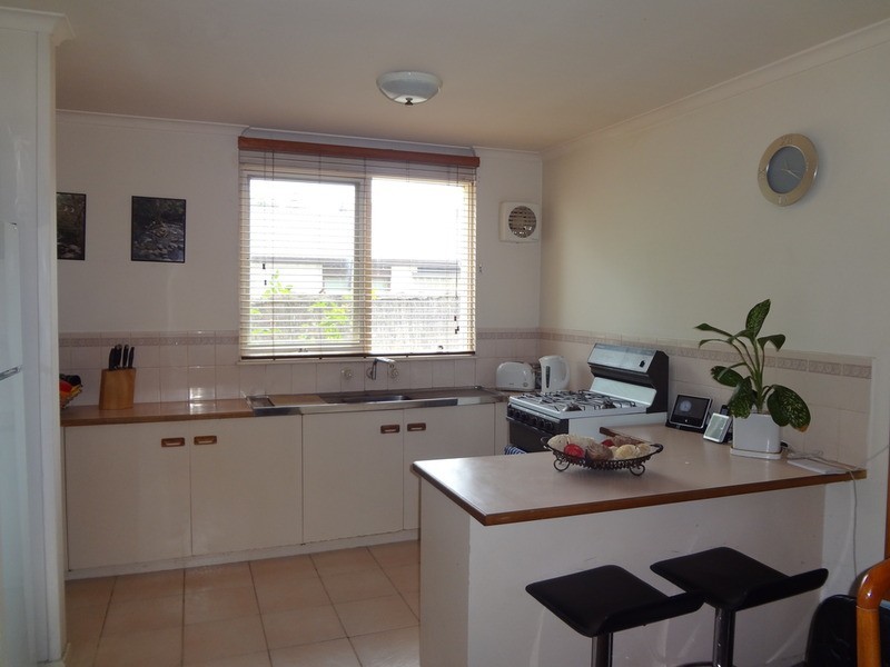 3/82 Mt View  Parade, Croydon VIC 3136