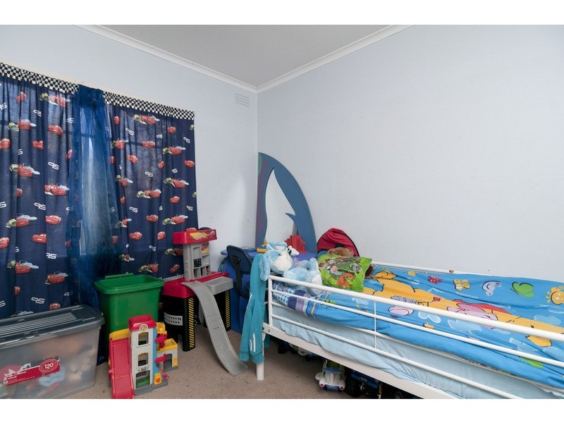 17 Hansen Road, Kilsyth VIC 3137