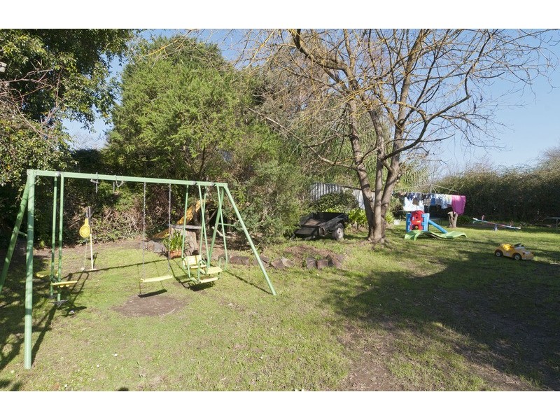 17 Hansen Road, Kilsyth VIC 3137