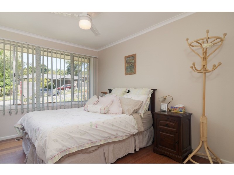 59 Longfellow Avenue, Mooroolbark VIC 3138