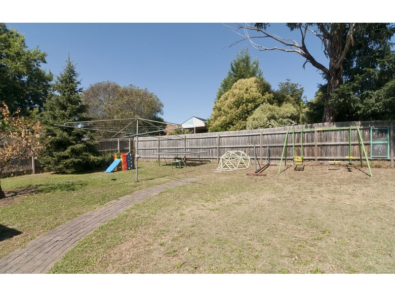 24 Monomeith Street, Mooroolbark VIC 3138