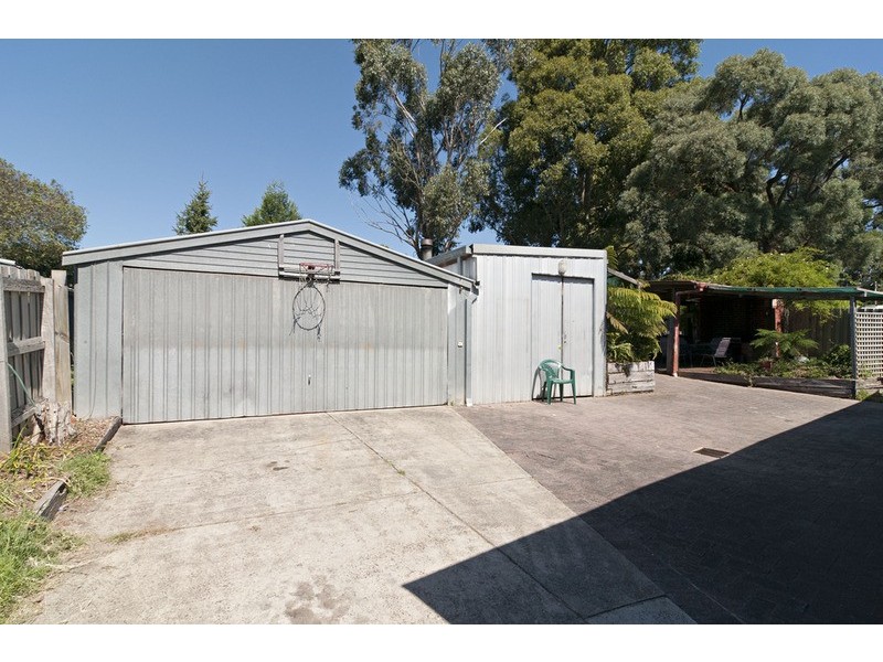 24 Monomeith Street, Mooroolbark VIC 3138