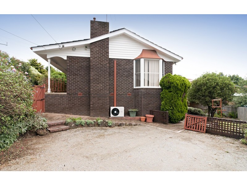 22 Parkvalley Drive, Chirnside Park VIC 3116