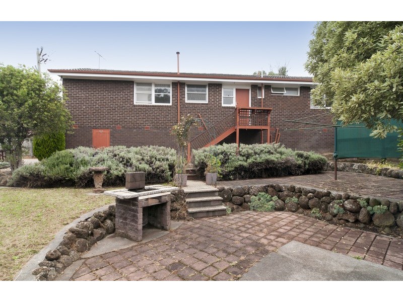 22 Parkvalley Drive, Chirnside Park VIC 3116