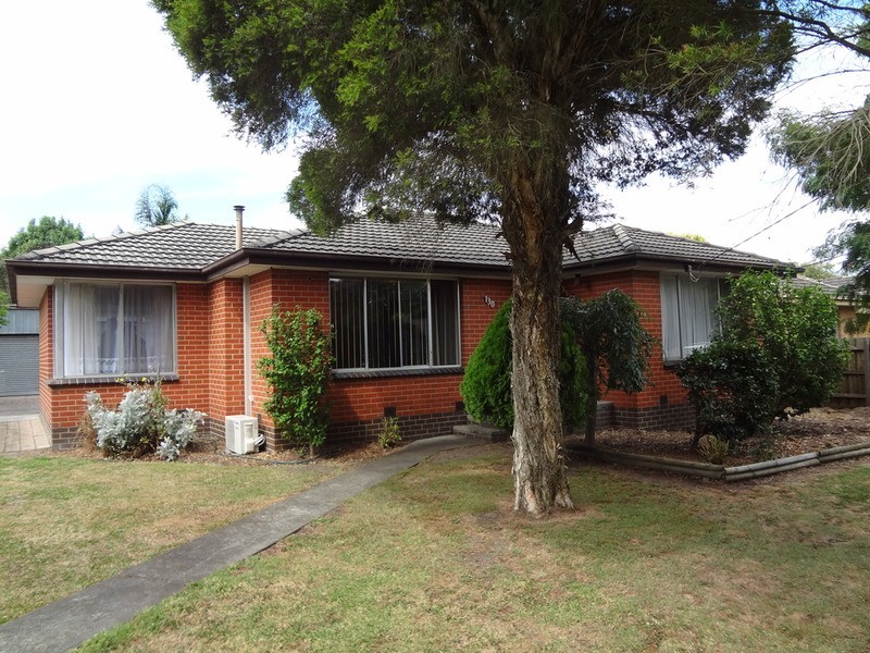 130 Lomond Avenue, Kilsyth VIC 3137