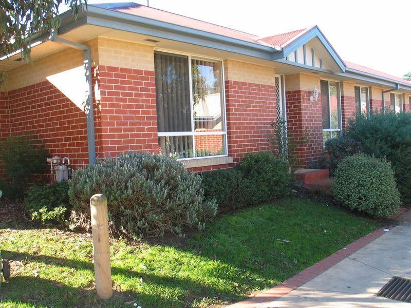 3/10-12 Mountain View  Road, Kilsyth VIC 3137