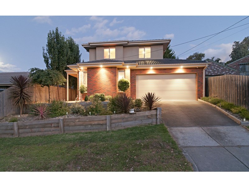 1 Peter Court, Mooroolbark VIC 3138