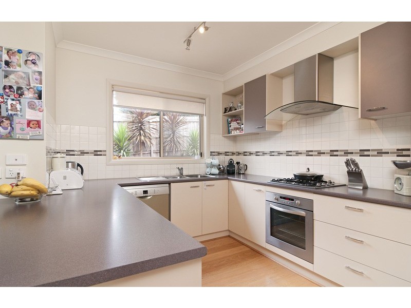 1 Peter Court, Mooroolbark VIC 3138