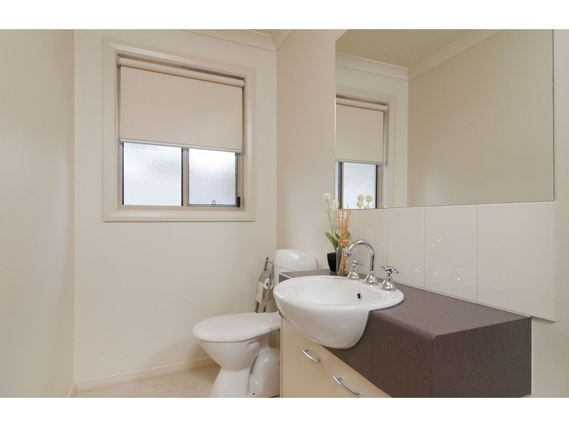 1 Peter Court, Mooroolbark VIC 3138