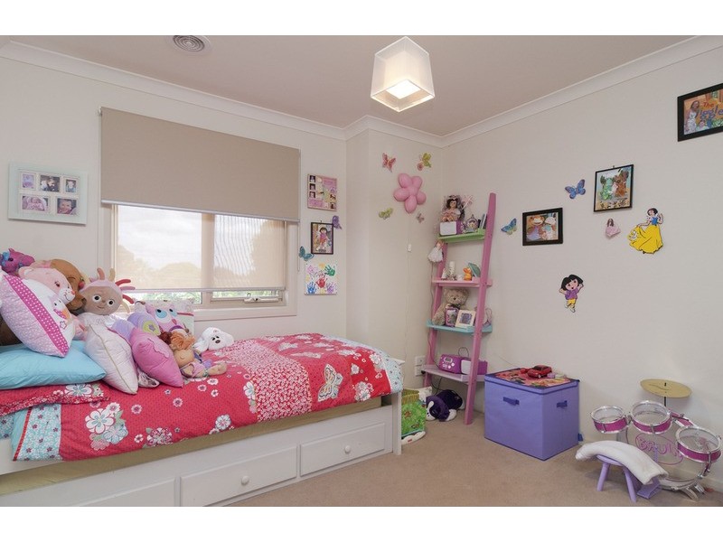 1 Peter Court, Mooroolbark VIC 3138