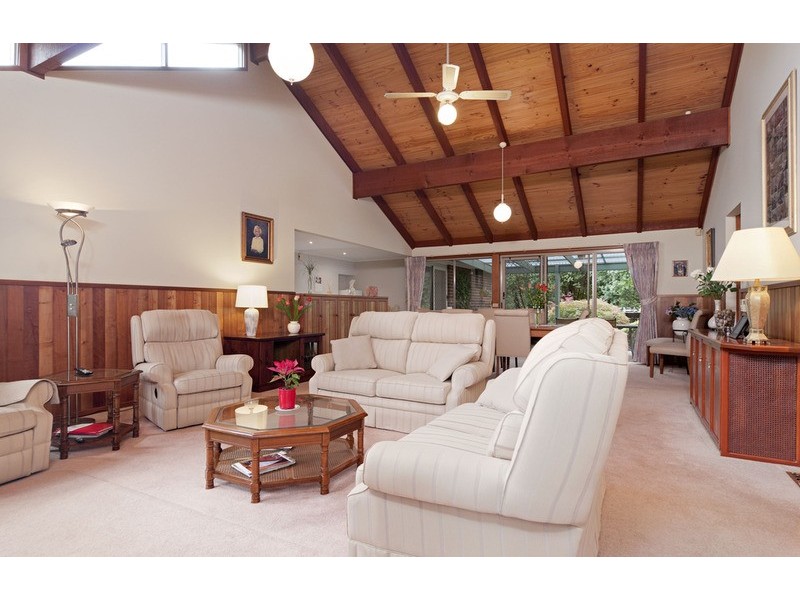 91 Bellara  Drive, Mooroolbark VIC 3138