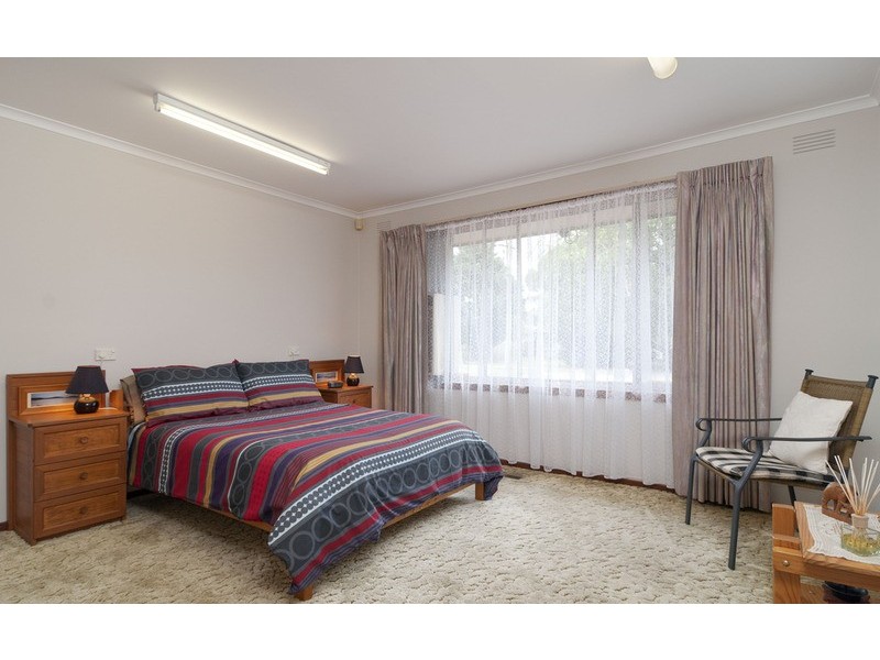 91 Bellara  Drive, Mooroolbark VIC 3138