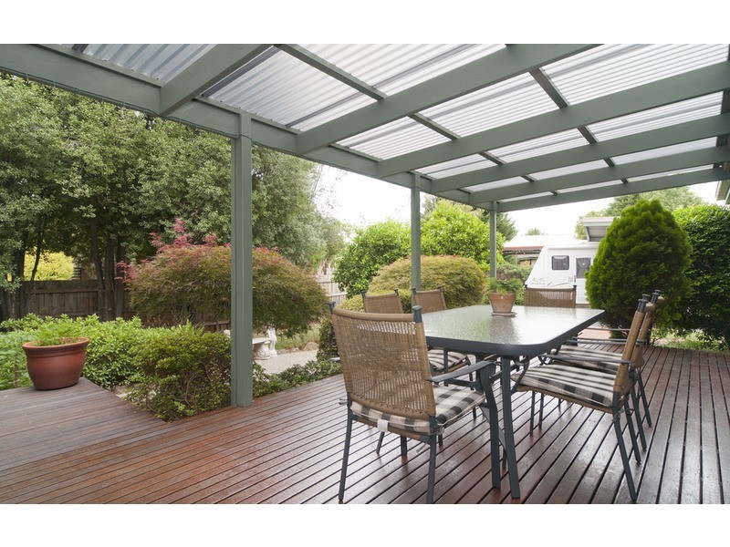 91 Bellara  Drive, Mooroolbark VIC 3138