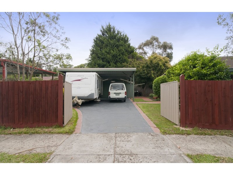 91 Bellara  Drive, Mooroolbark VIC 3138