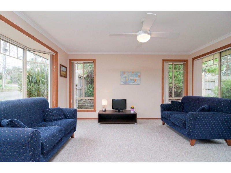 1/6 Ray  Street, Croydon VIC 3136