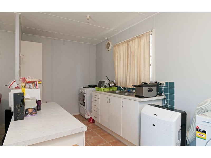 4 Nambour Drive, Mooroolbark VIC 3138