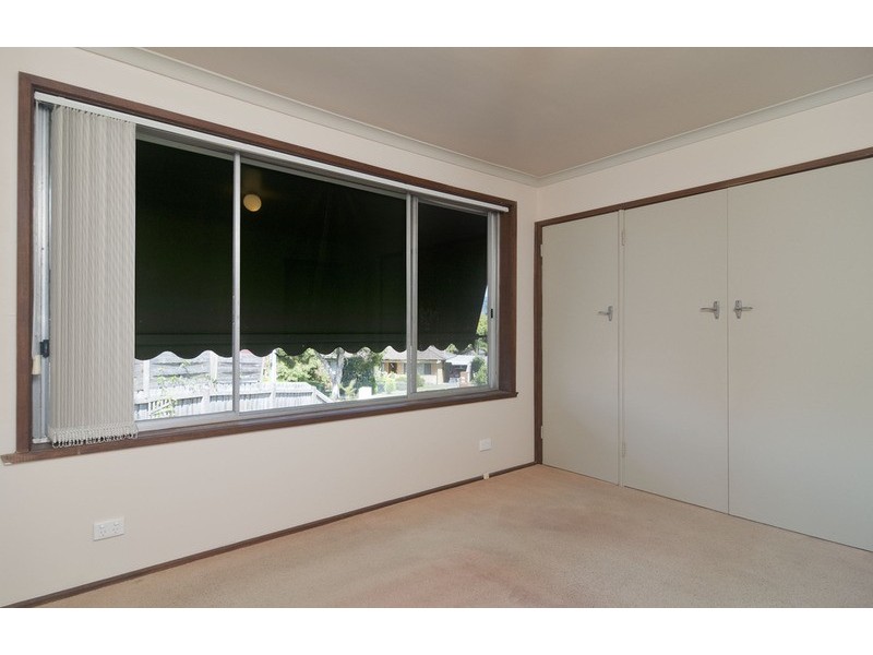 11 Lansell Road, Mooroolbark VIC 3138