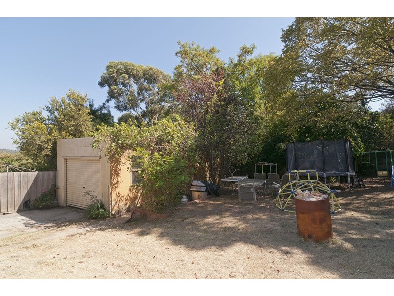 35 Sweetland  Road, Mooroolbark VIC 3138
