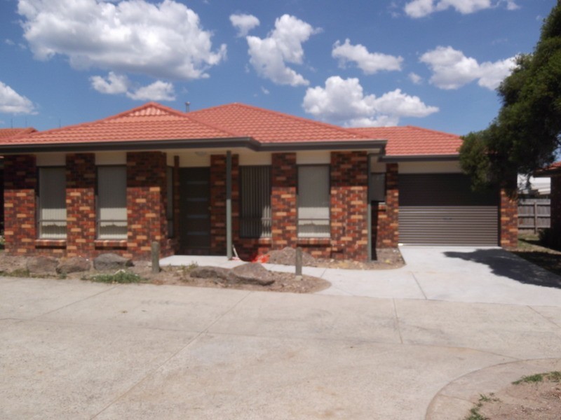 7/10-12  Urana Street, Kilsyth VIC 3137