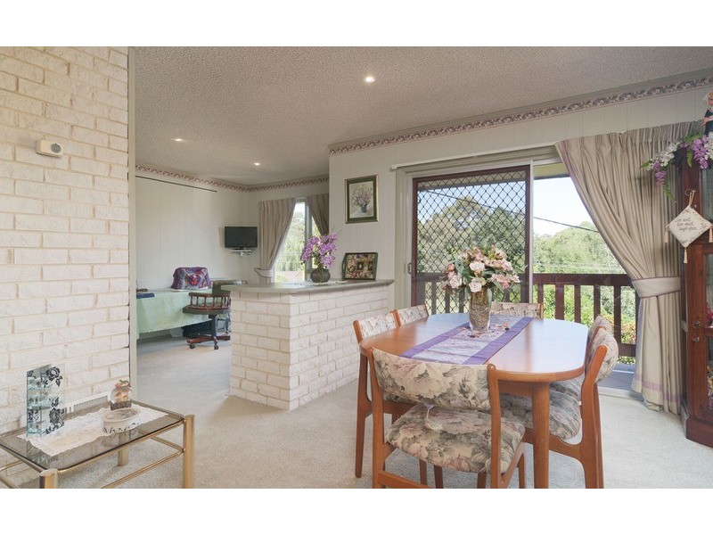 49 St Andrews Drive, Chirnside Park VIC 3116