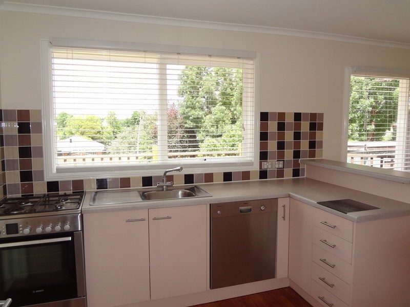 15 Kalimna Street, Mooroolbark VIC 3138