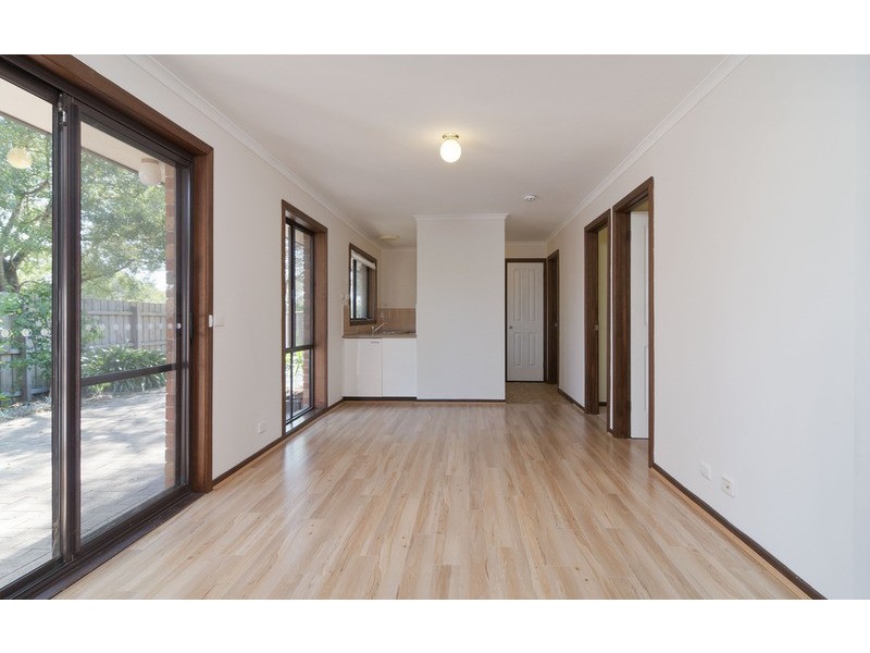 27 Trafalgar Crescent, Lilydale VIC 3140