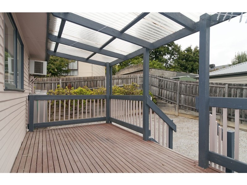11 Coolabah Street, Mooroolbark VIC 3138