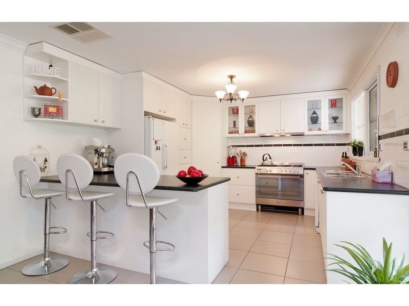 63 Johns Crescent, Mount Evelyn VIC 3796