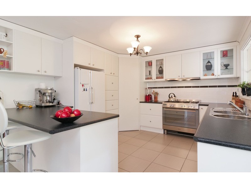 63 Johns Crescent, Mount Evelyn VIC 3796